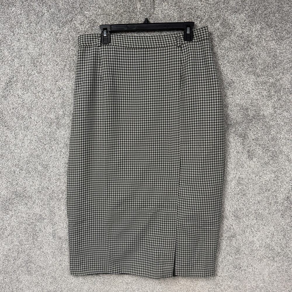 Classic Houndstooth Pencil Skirt in Black and White